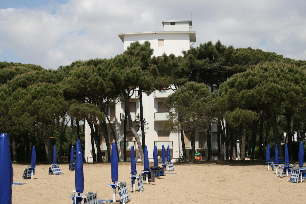 Ariston Fronte Mare Lejlighed Lido di Jesolo Værelse billede